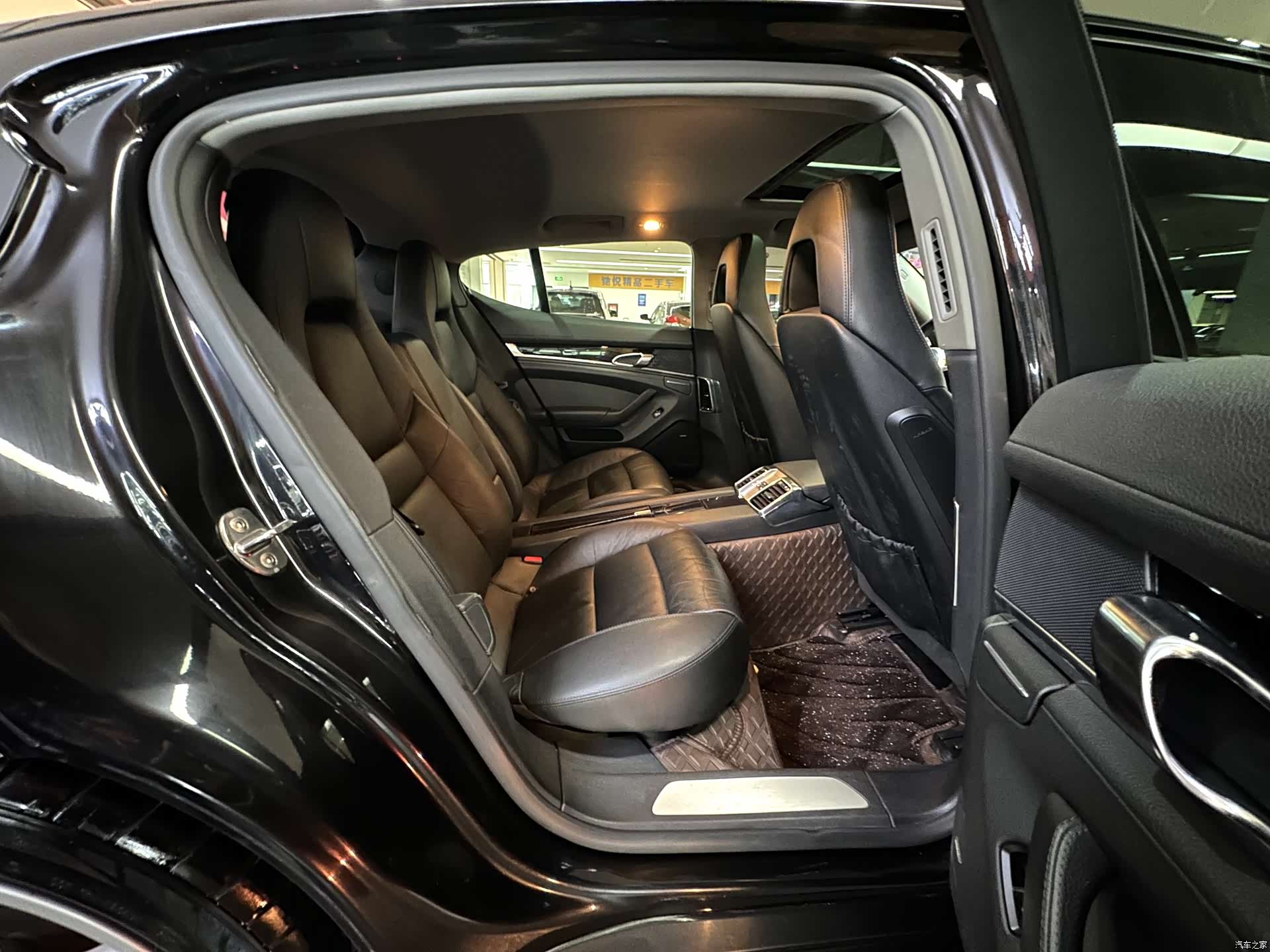 Porsche Panamera, 2010 23