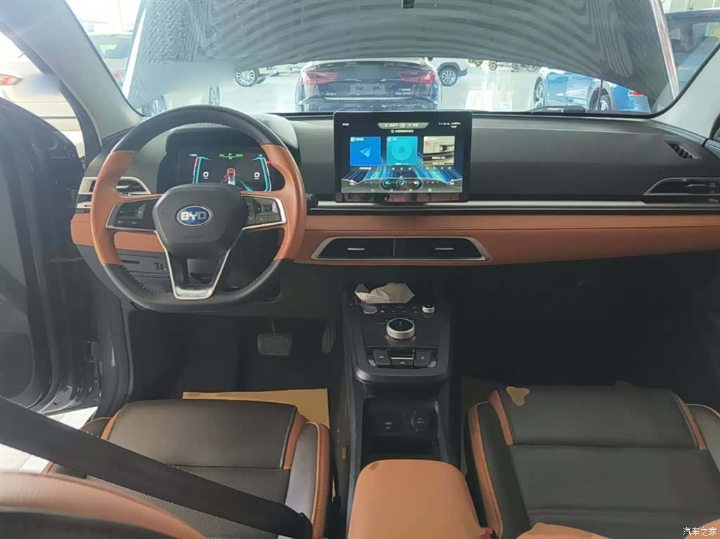 BYD E2, 2021 10