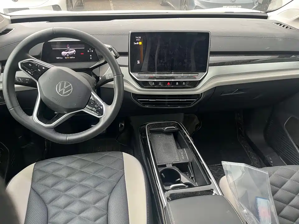 Volkswagen ID.6 CROZZ