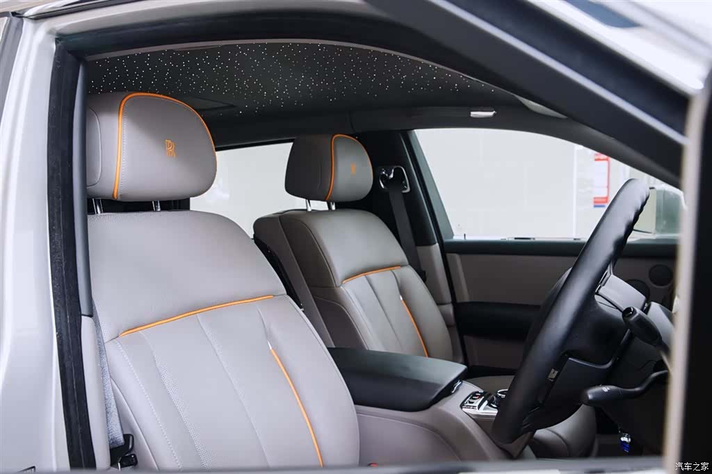 Rolls-Royce Phantom, 2019 11