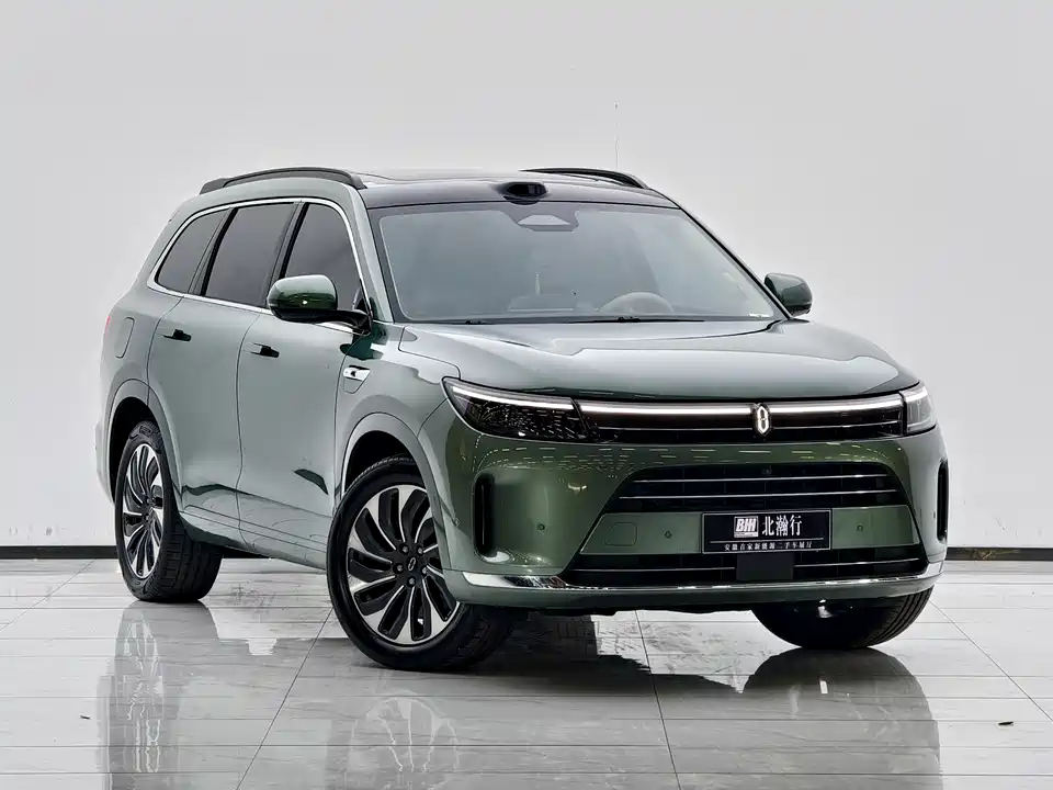 AITO Ask the world M7