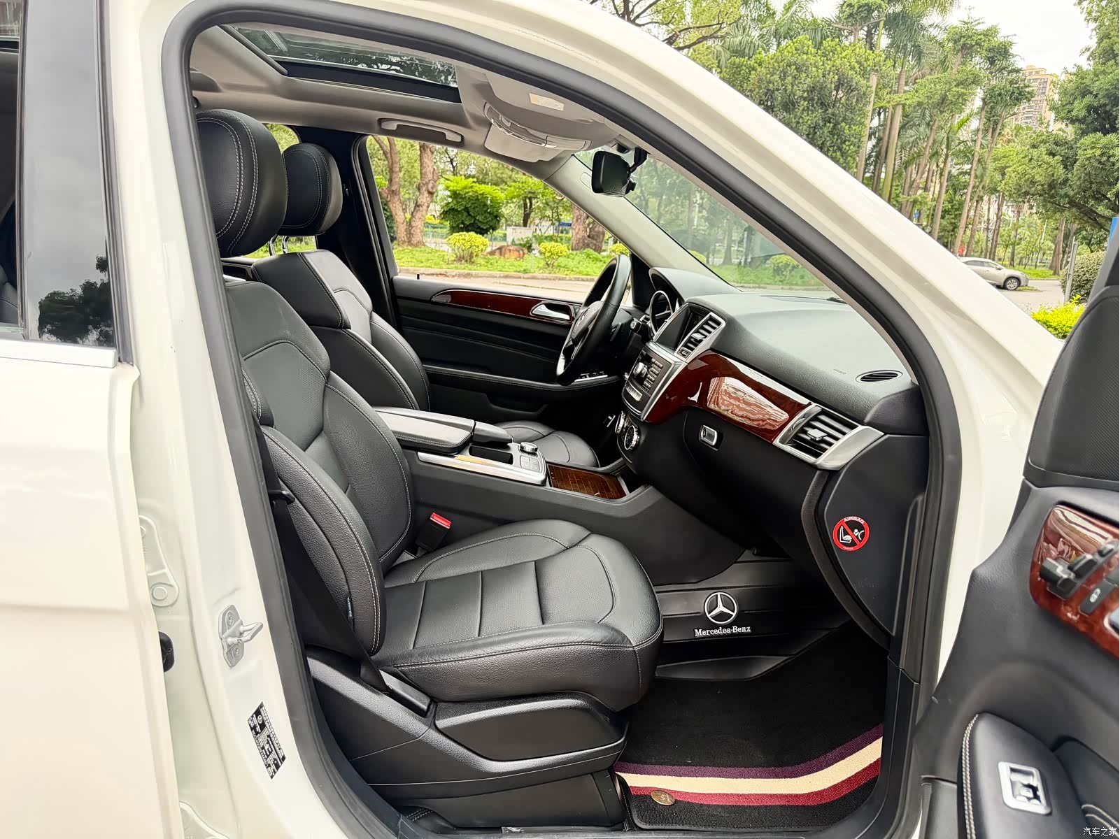 Mercedes-Benz M-Class, 2015 16