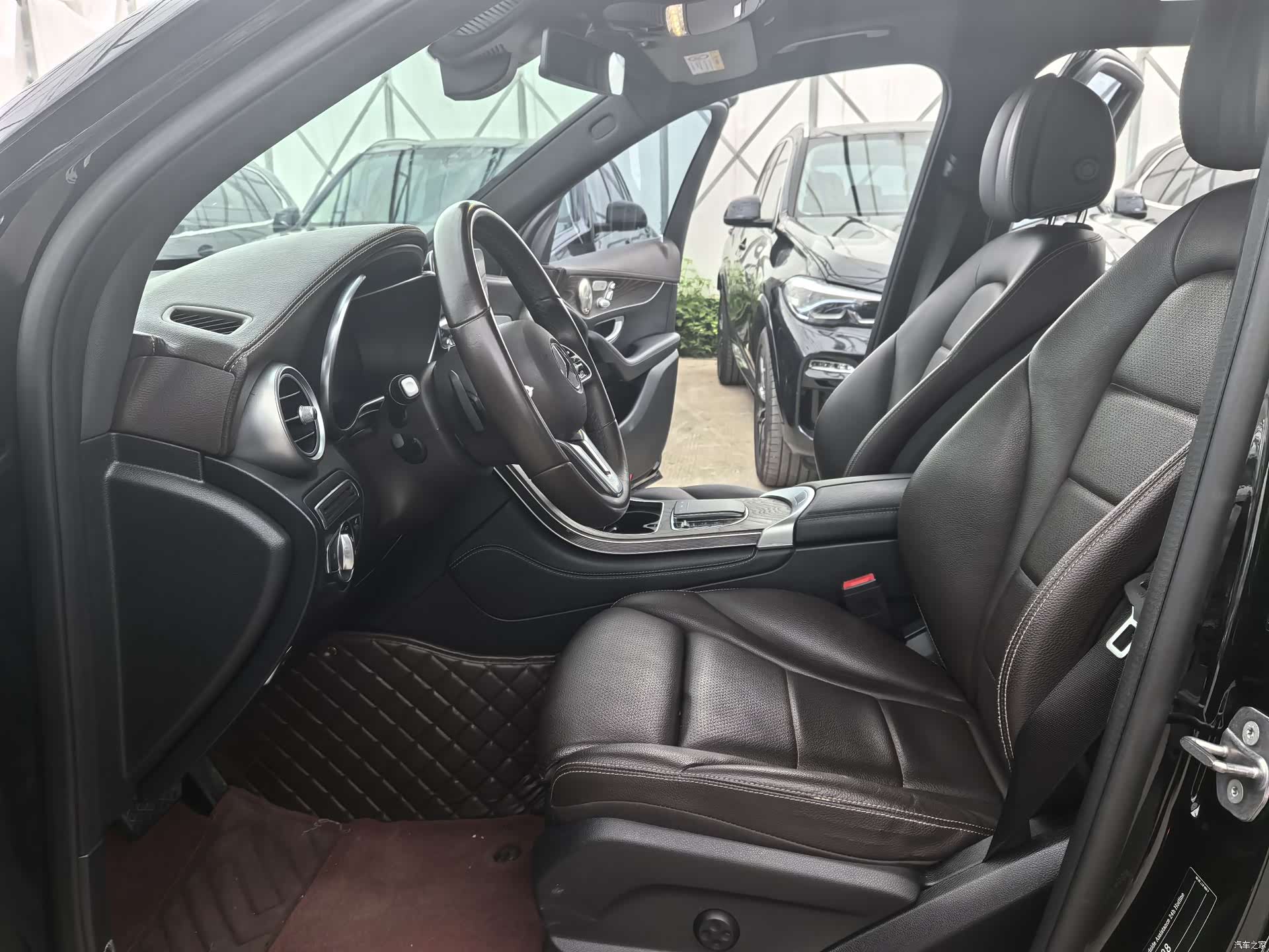 Mercedes-Benz GLC, 2022 13