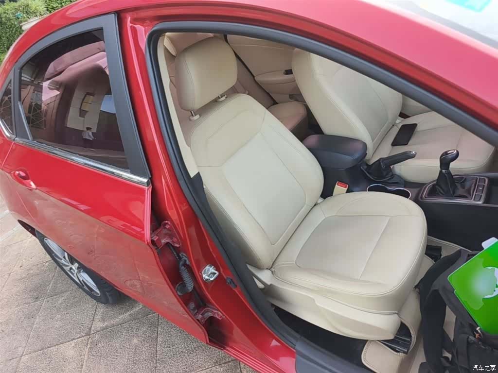Changan Eado, 2016 25
