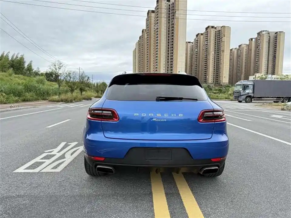 Porsche Macan