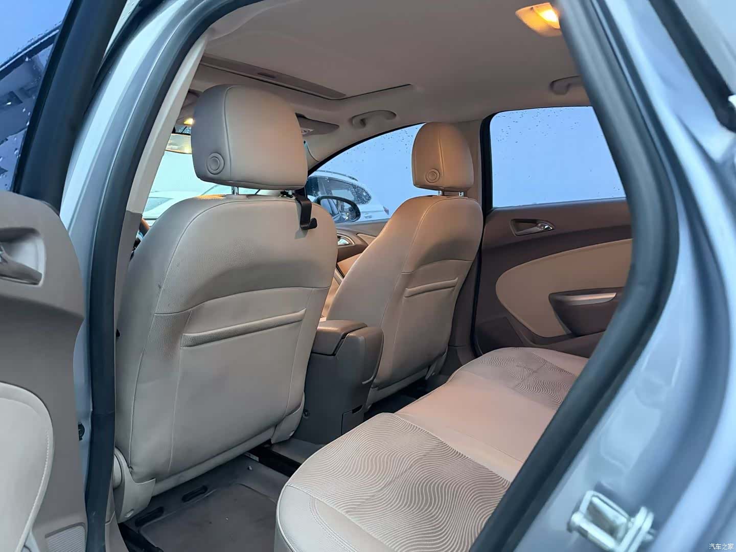Buick GT, 2012 6