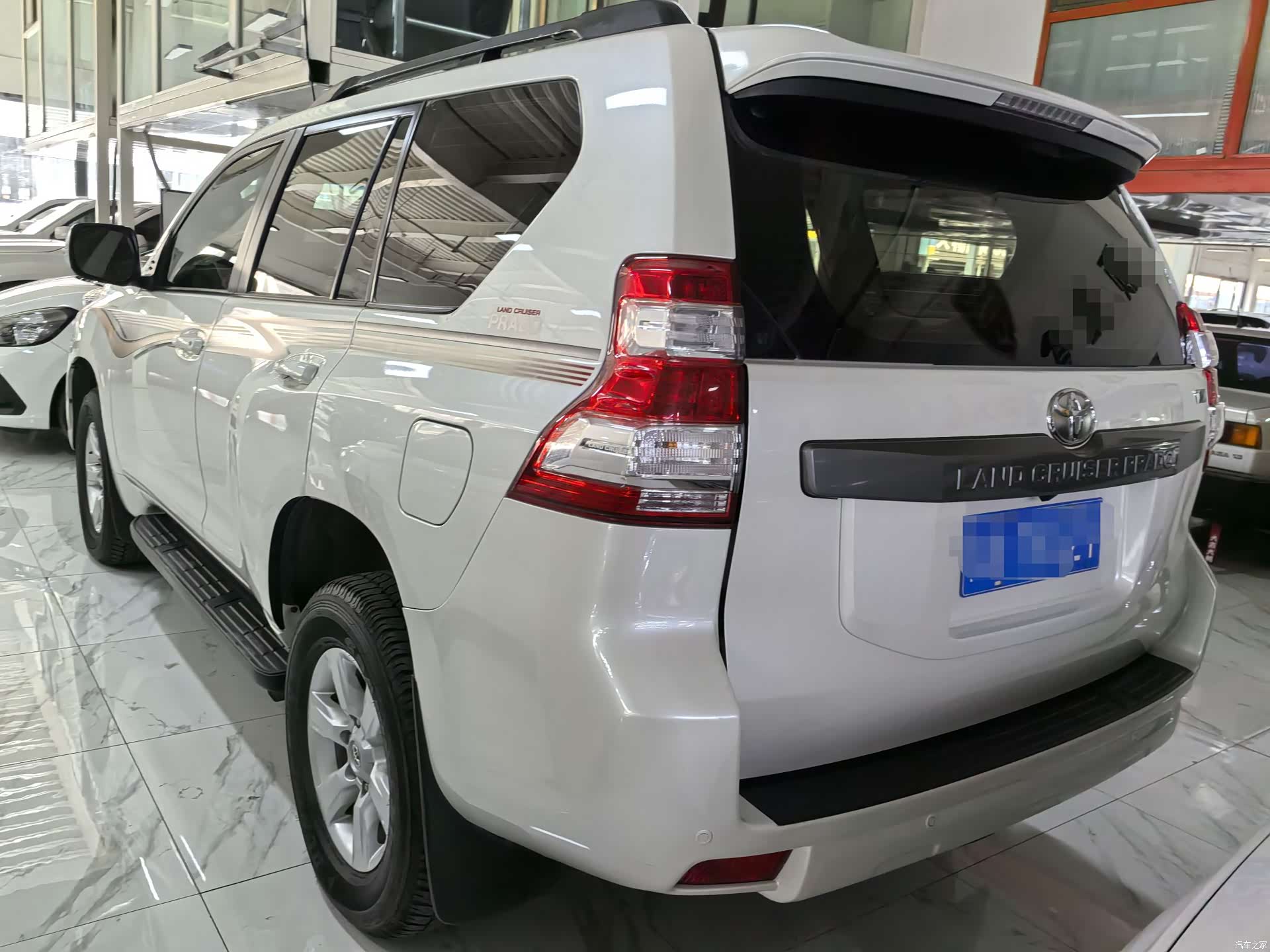 Toyota Prado, 2014 4