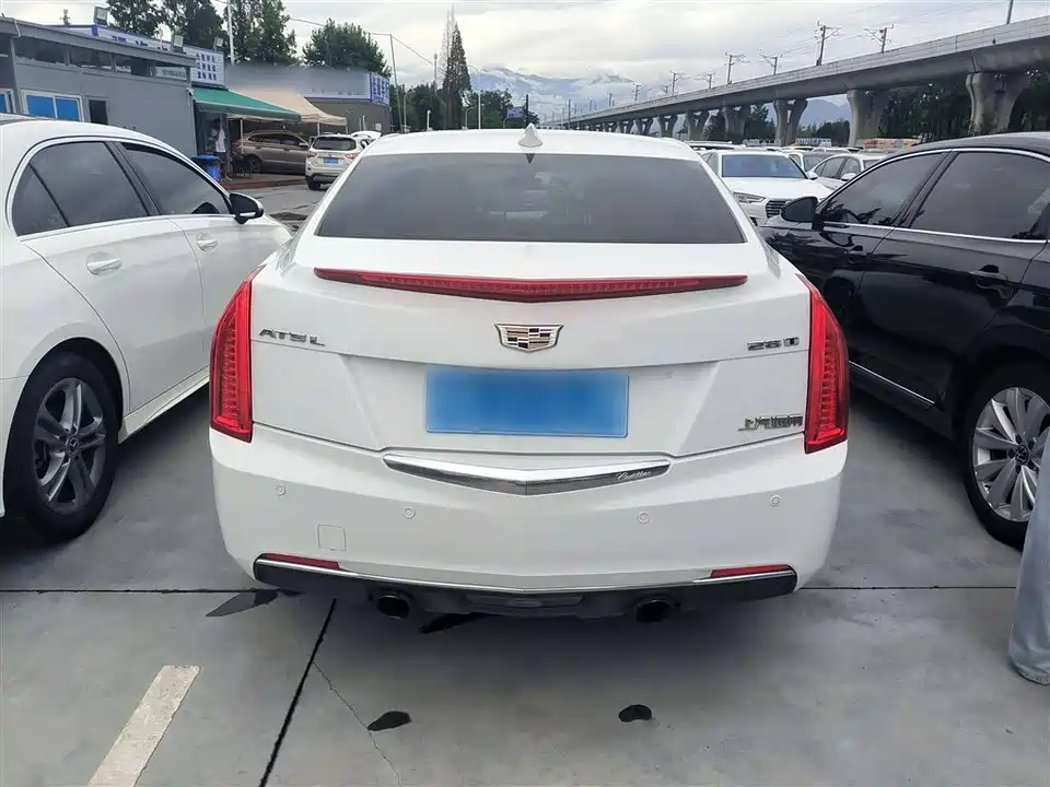 Cadillac ATS-L