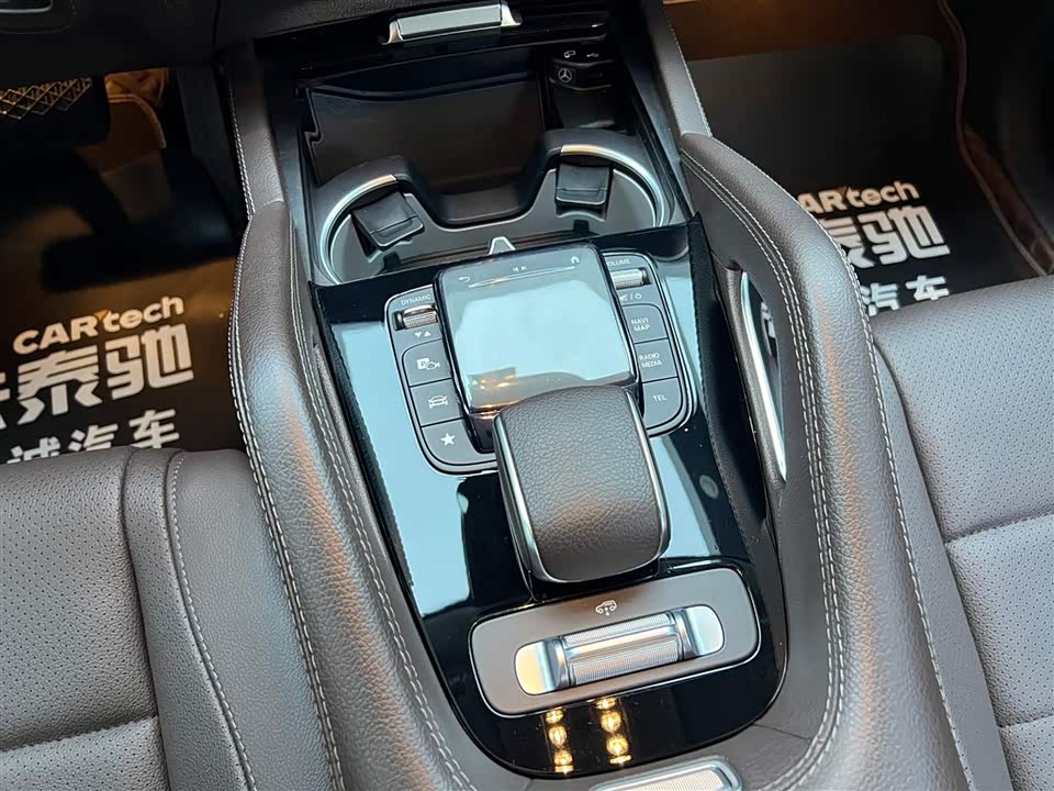 Mercedes-Benz GLS Mercedes-Benz GLS