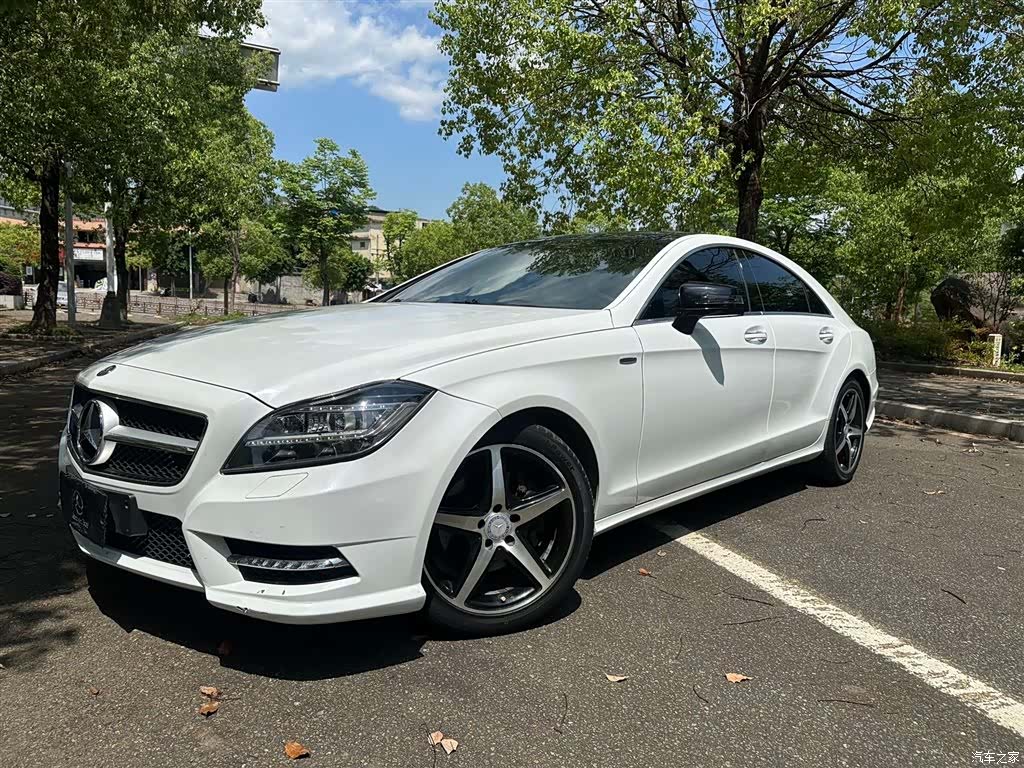 Mercedes-Benz CLS