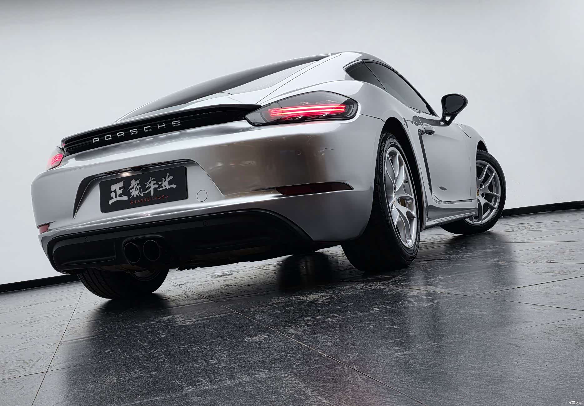 Porsche Cayman, 2017 8