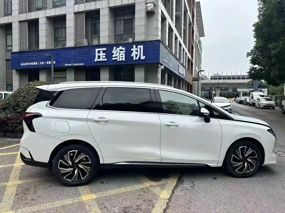 Forthing Popular yachts