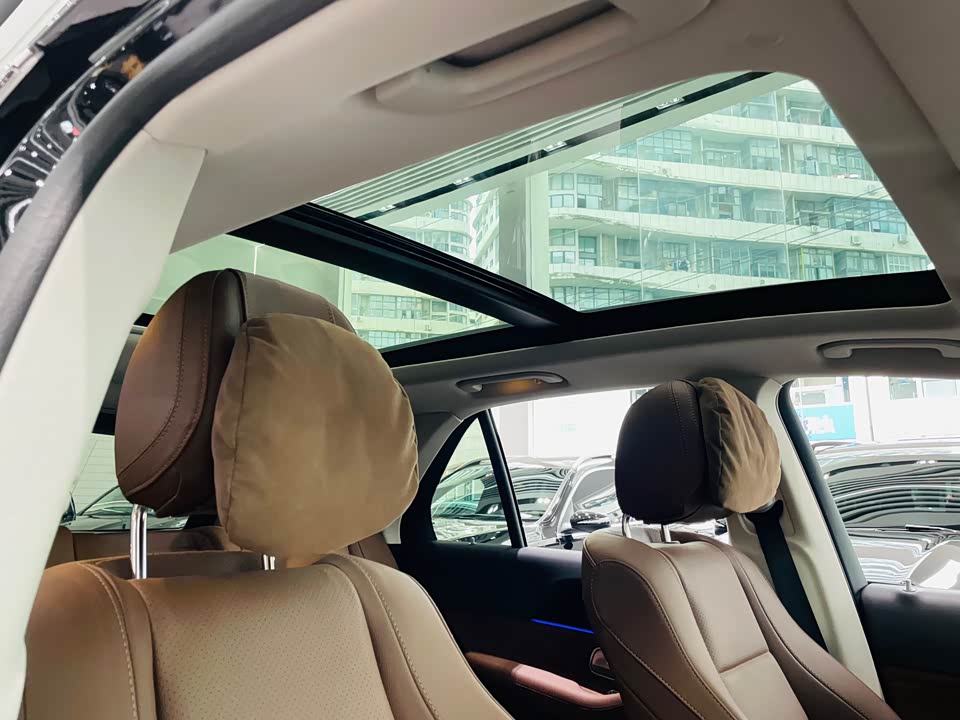 Mercedes-Benz GLE Mercedes-Benz GLE