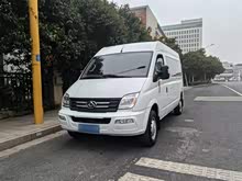 ��;V80 2023�� 2.0T �ֶ��������ͨ�����ж�6/7/8/9��