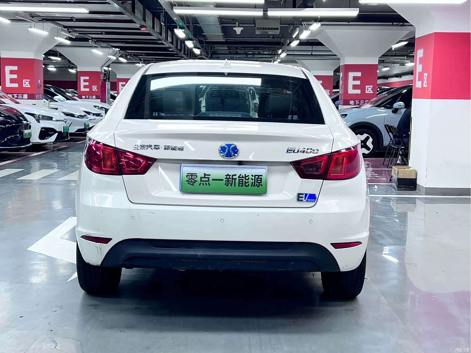BAIC EU400, 2017 3