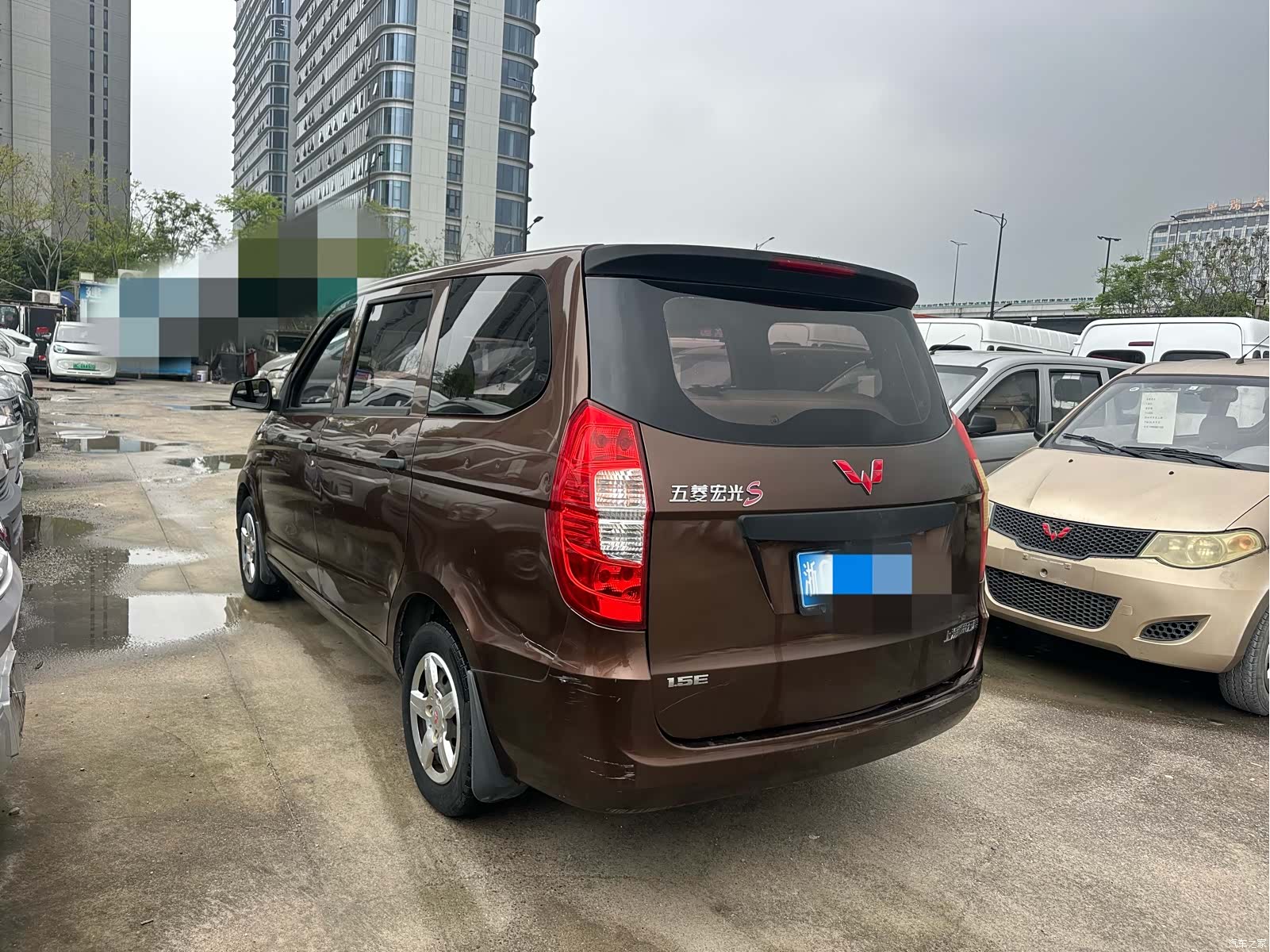 Wuling Hongguang, 2017 4