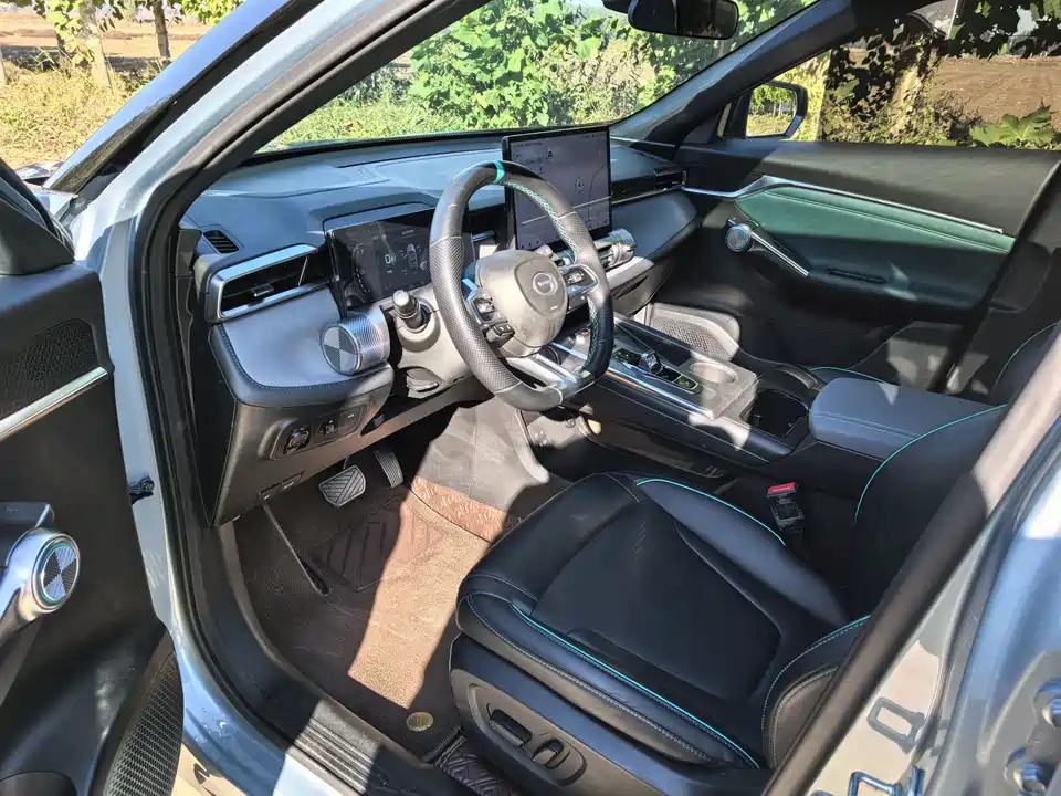 Trumpchi Shadow cool