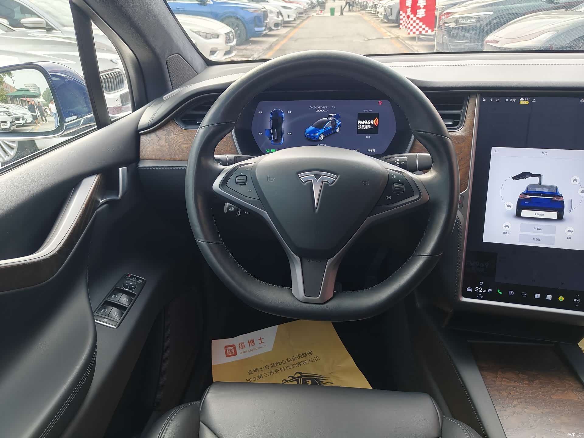 Tesla Model X, 2019 14