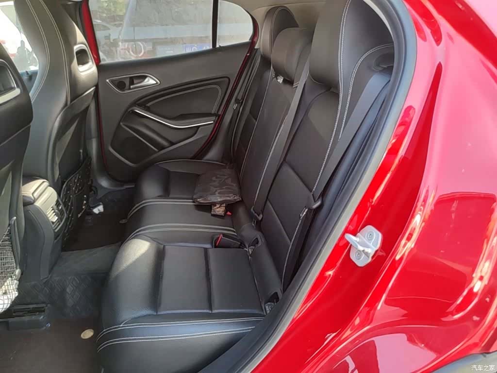 Mercedes-Benz GLA, 2016 17