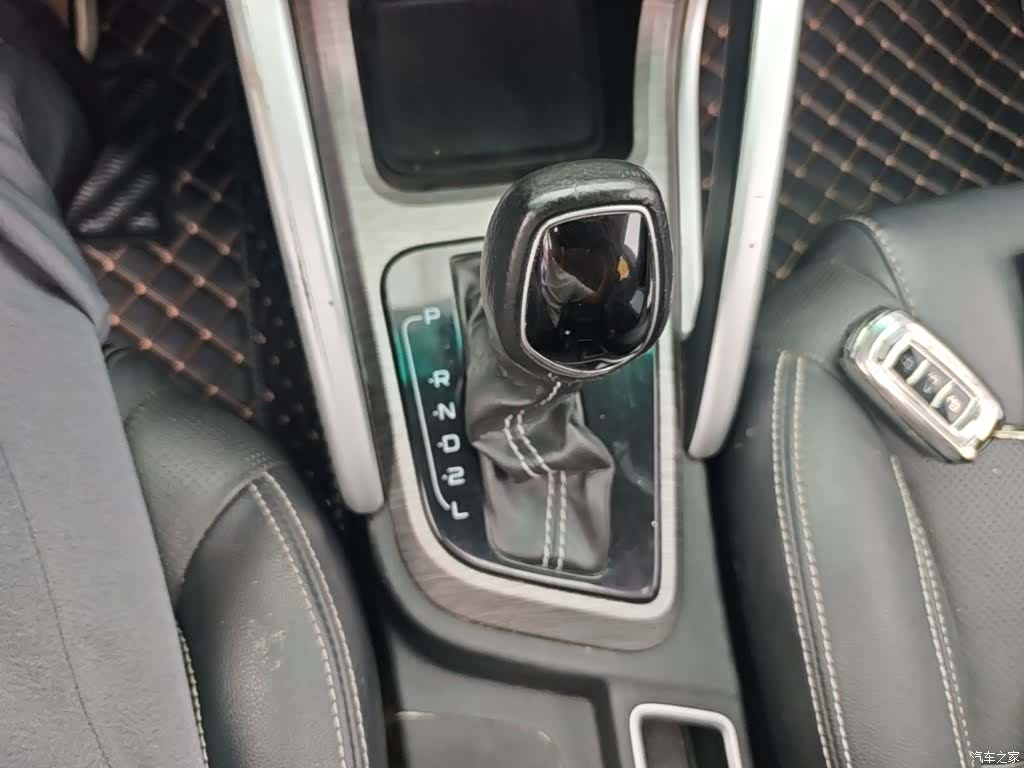 Geely X3, 2019 14