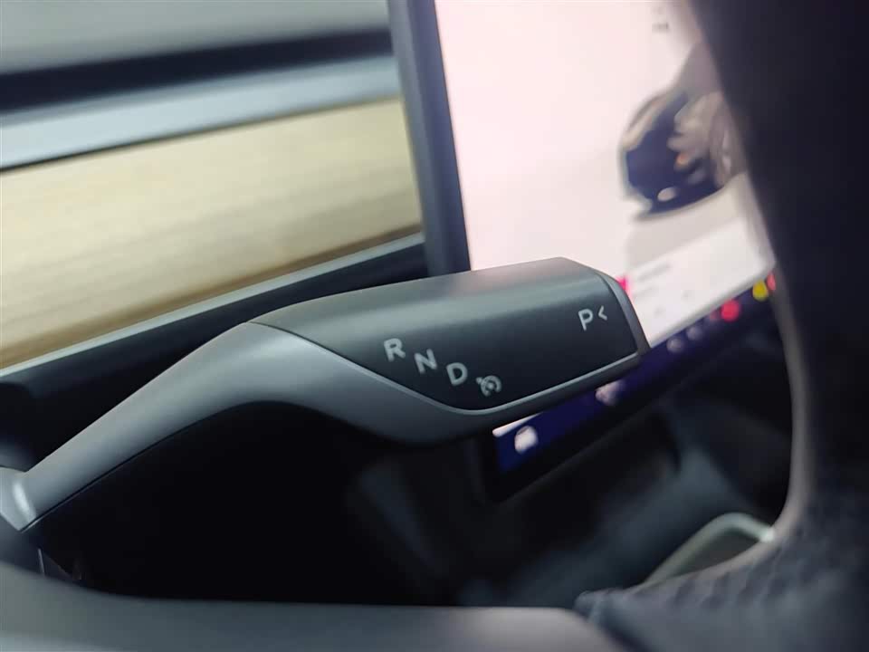 Tesla Model 3 Tesla Model 3