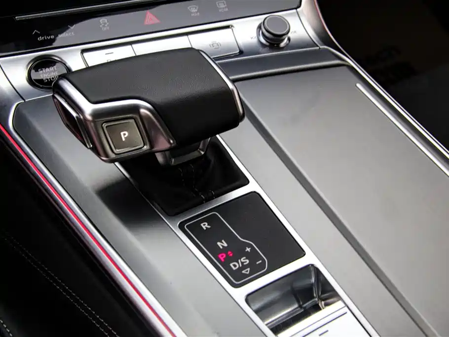 Audi A7L Audi A7L