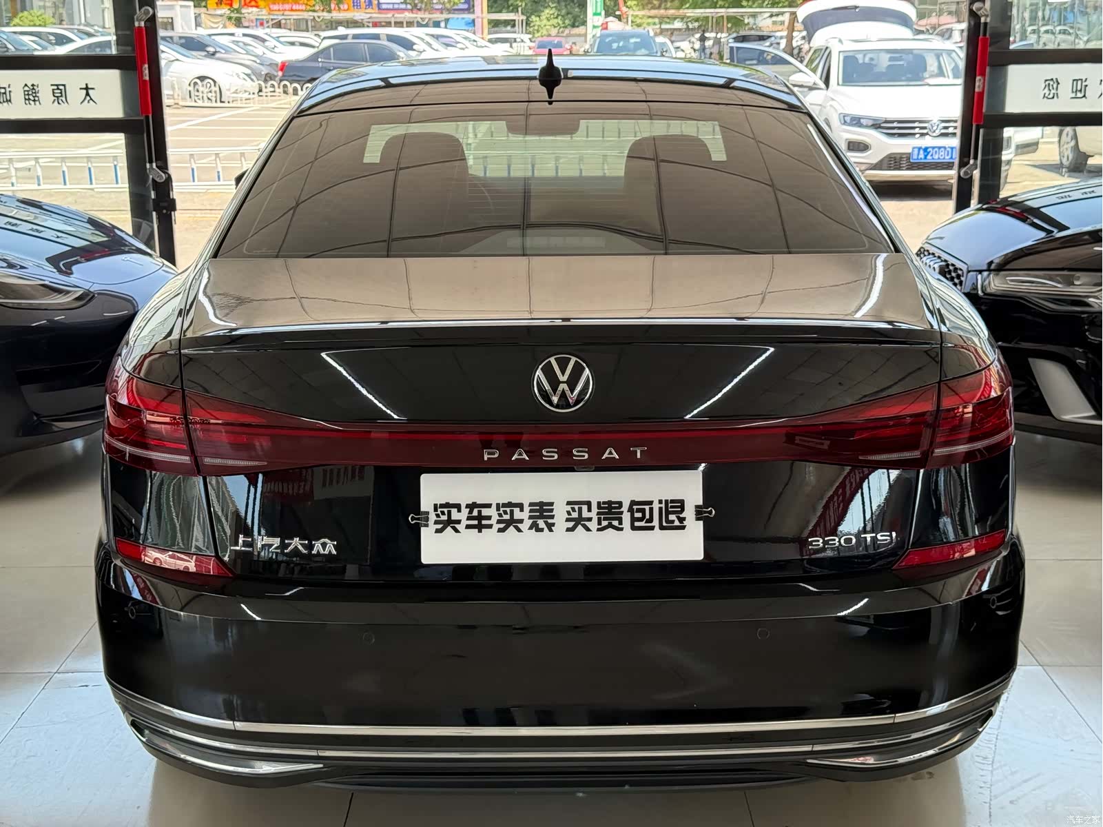 Volkswagen Passat, 2022 14
