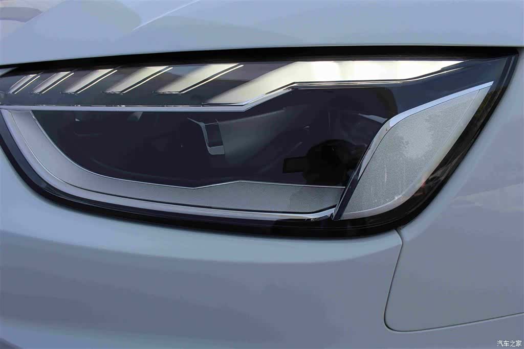 Audi A4L, 2021 15