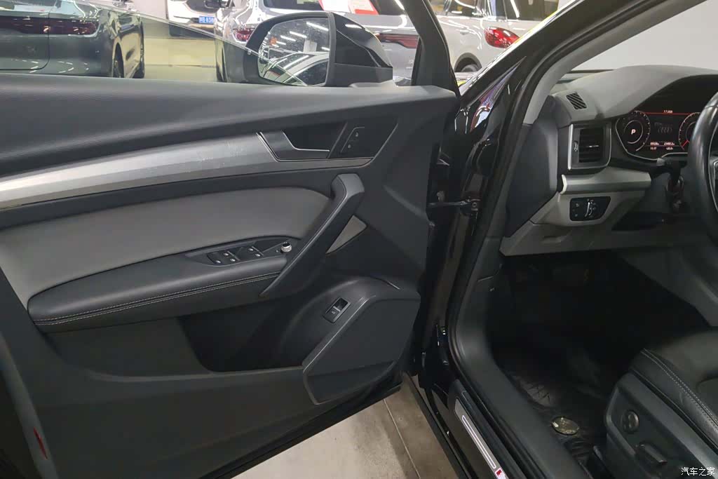 Audi Q5L, 2019 7