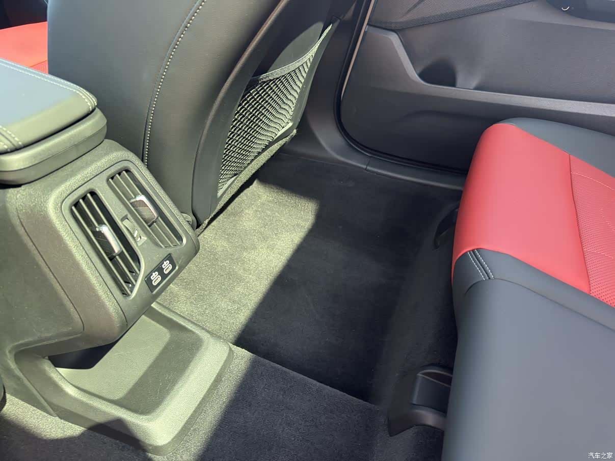 BMW X1, 2023 15