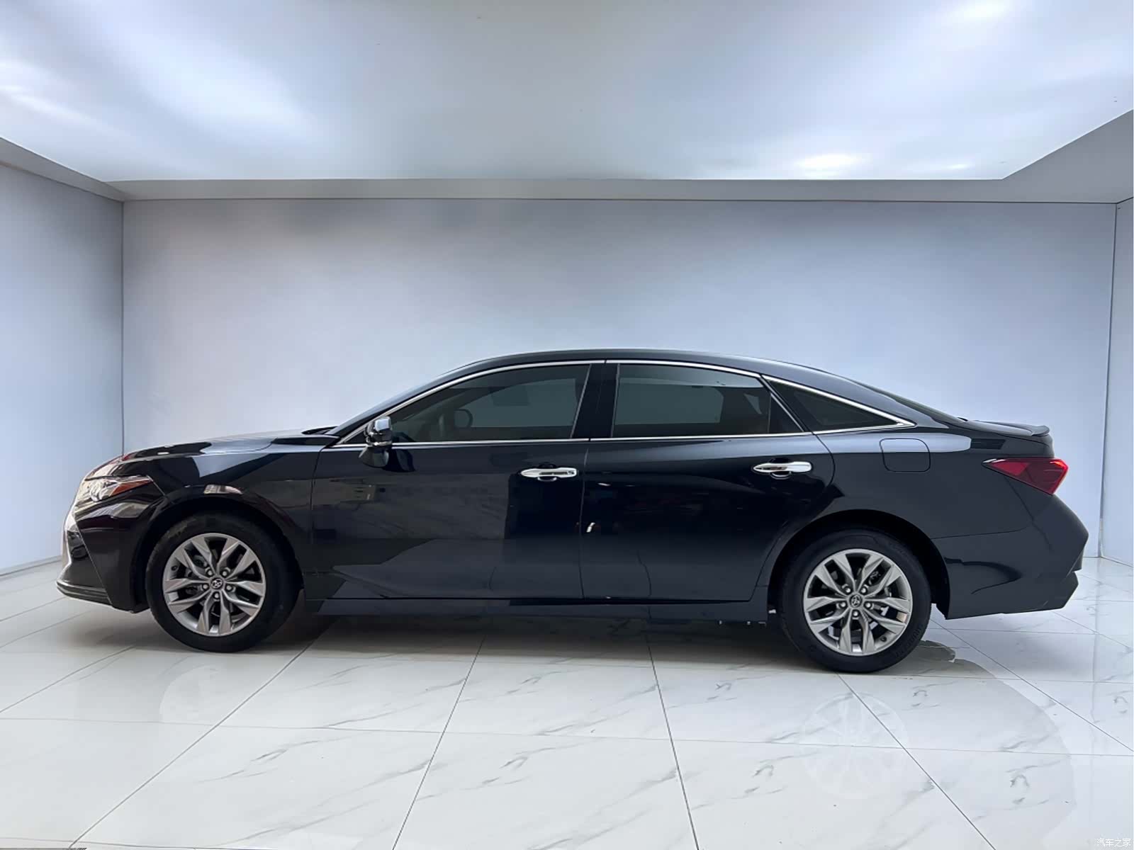 Toyota Avalon, 2022 4