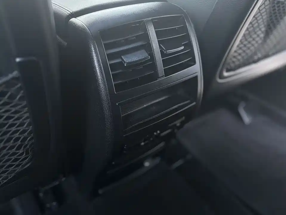 Mercedes-Benz GL grade