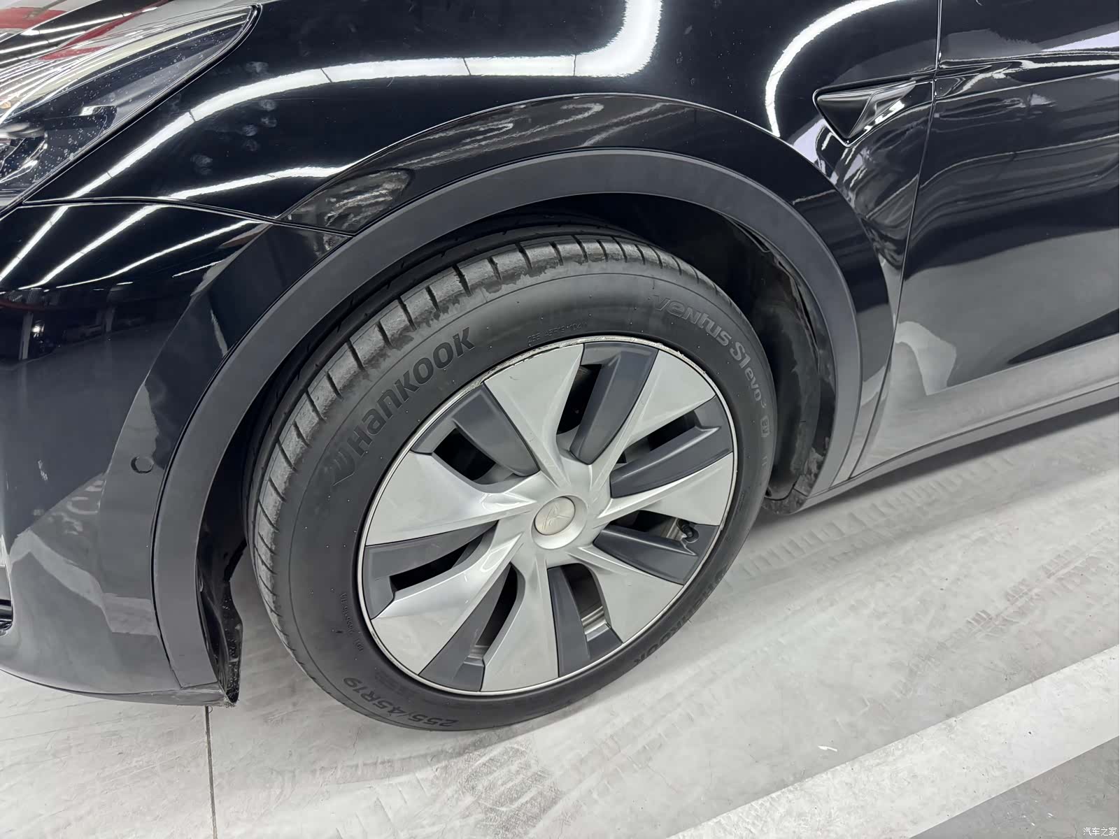 Tesla Model Y, 2021 12