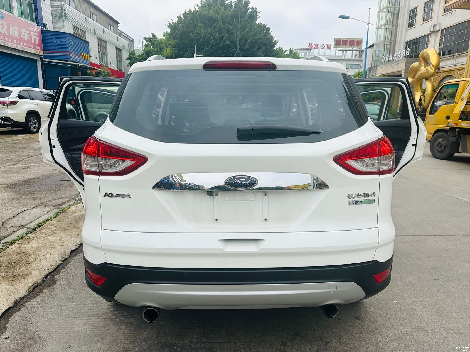 Ford Kuga, 2014 14