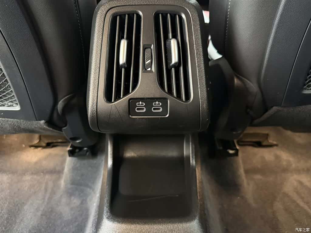 BMW X1, 2024 19