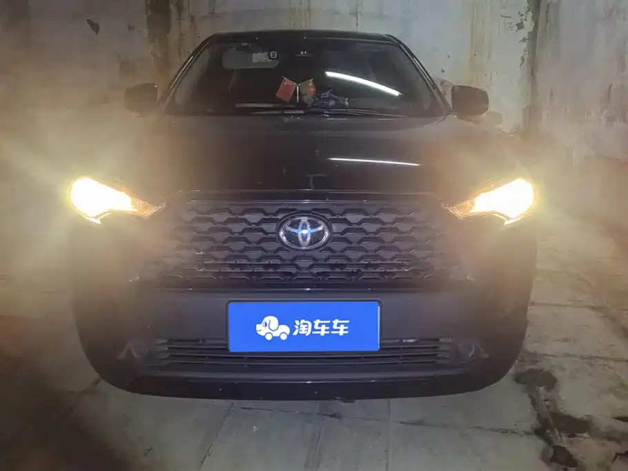 Toyota Corolla Sharp amplifier