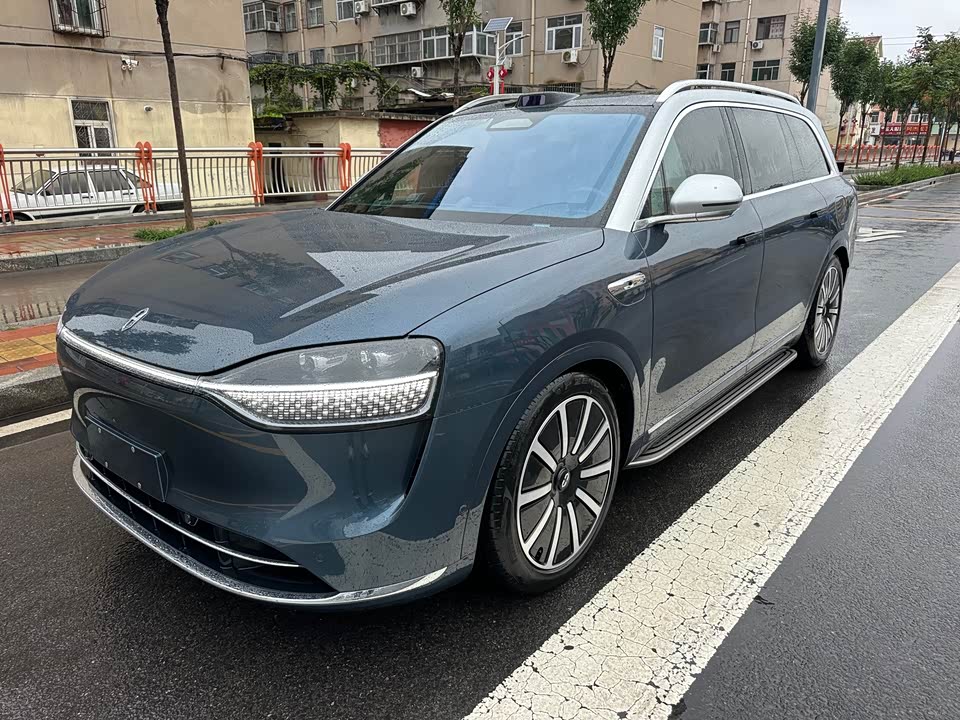 AITO Ask the world M9