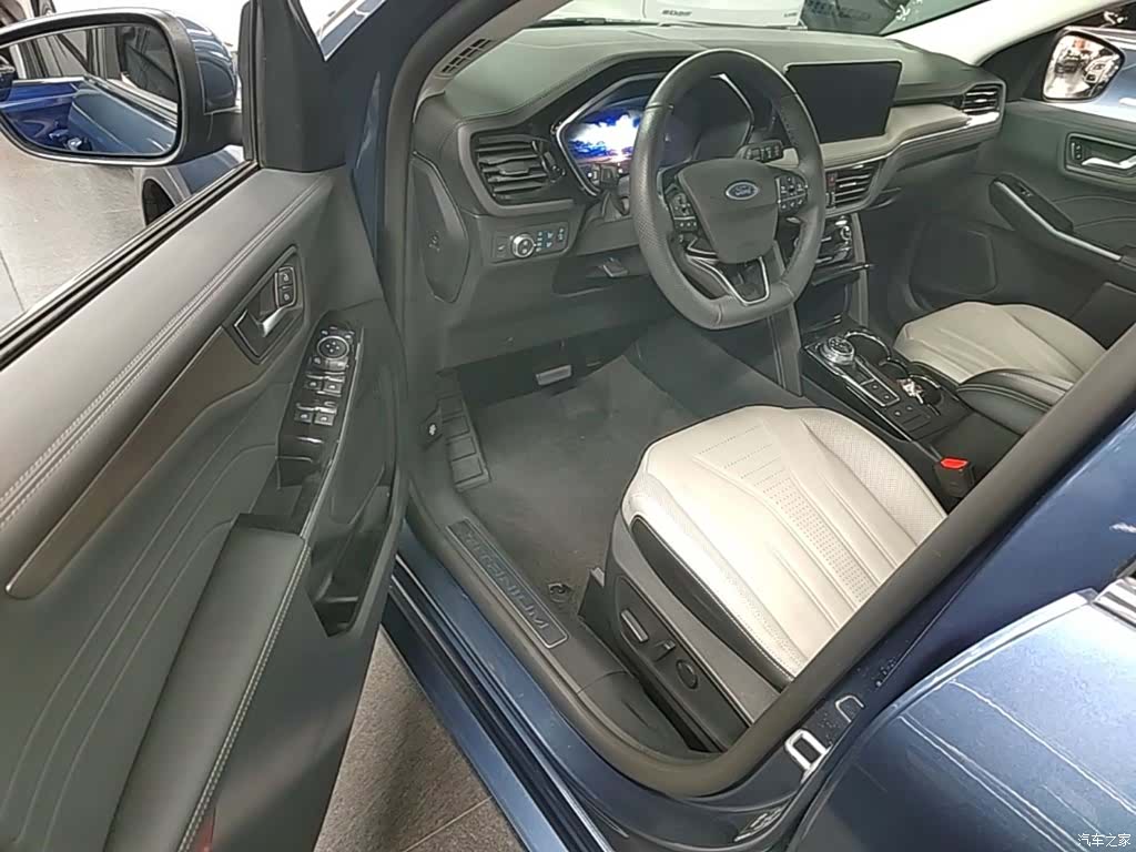 Ford Escape, 2022 16