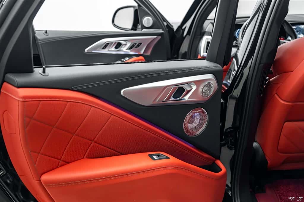 BMW XM, 2024 39