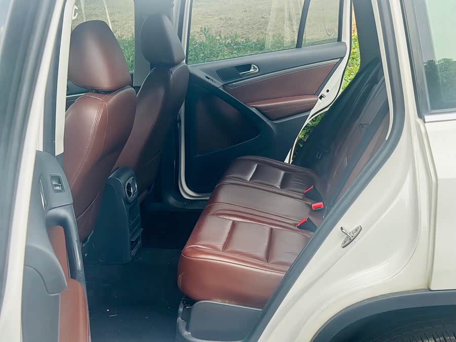 Volkswagen Tiguan 2013, фото 7