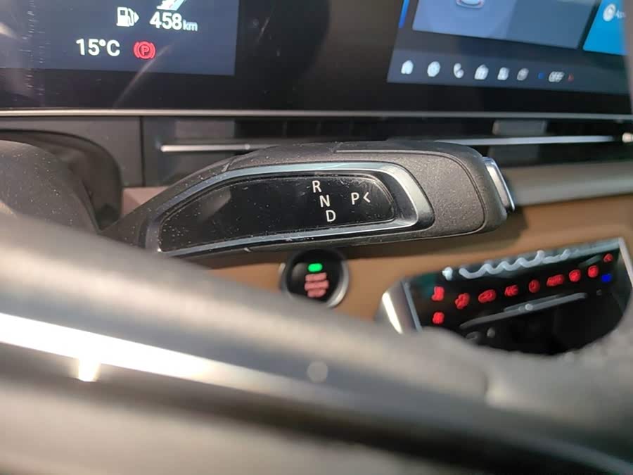 Maxus G50 PHEV 2025, фото 13