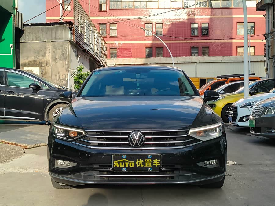 Volkswagen Magotan 2022, фото 2