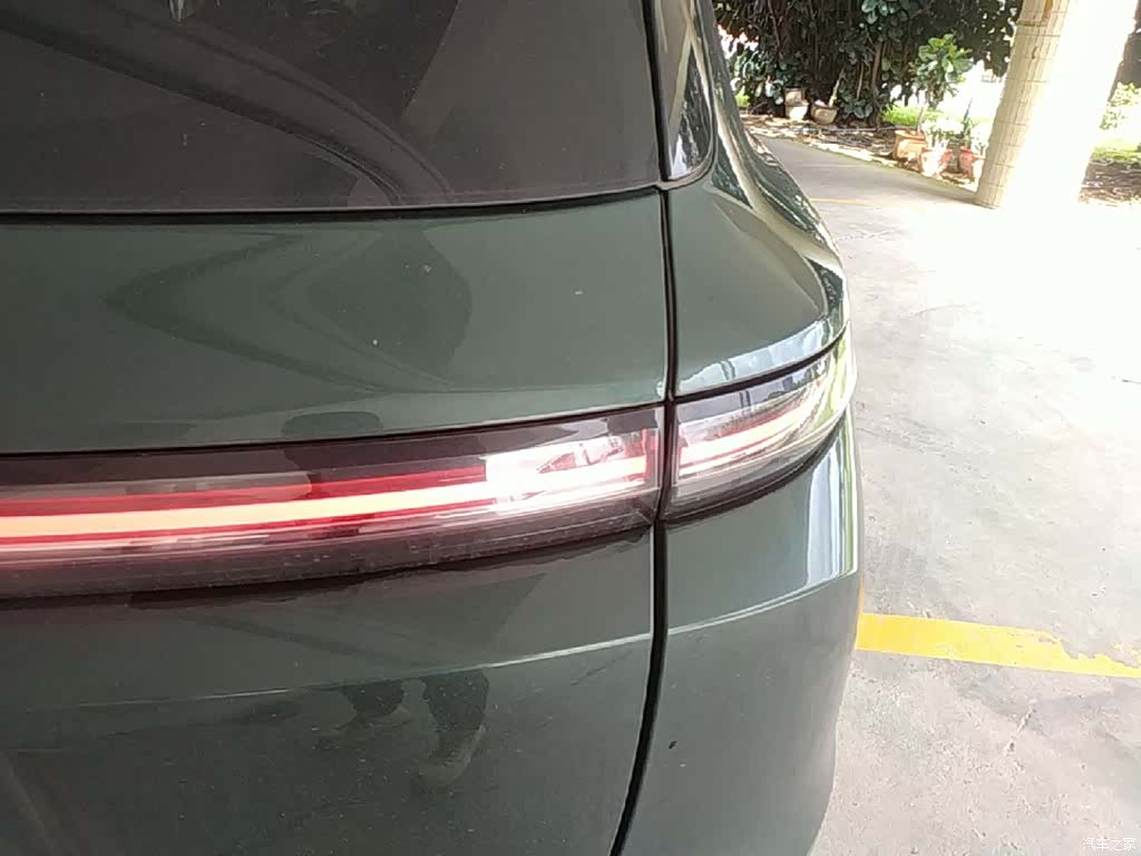 Li Auto L9, 2022 8