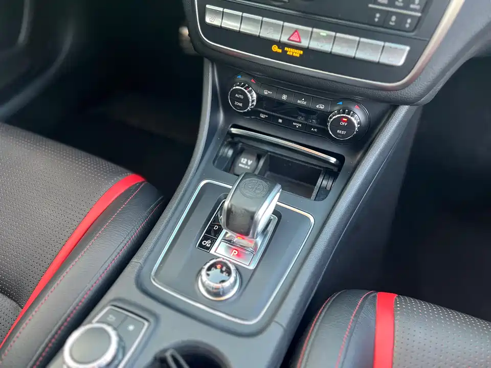 Mercedes-Benz CLA AMG