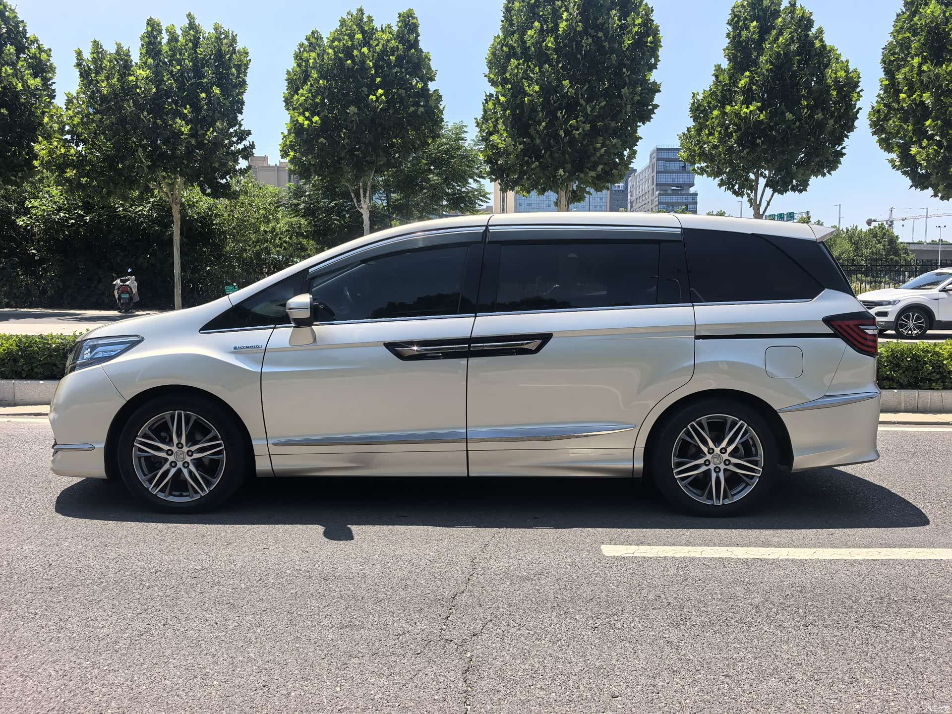Honda Elysion, 2021 8