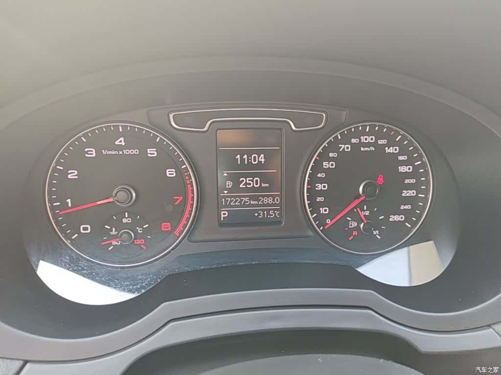 Audi Q3, 2015 12