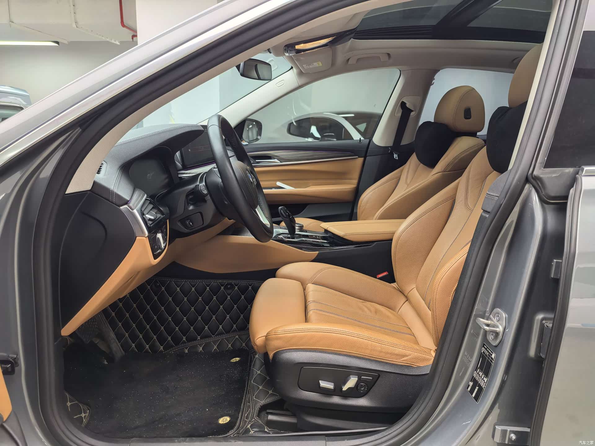 BMW 6 Series GT, 2023 все фото