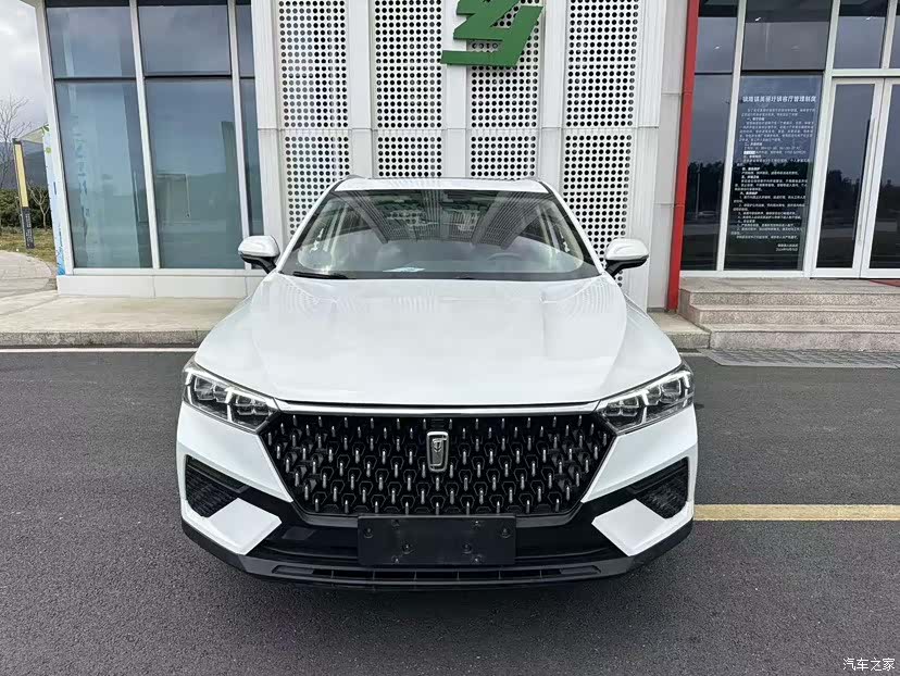 Bestune T77, 2019 2