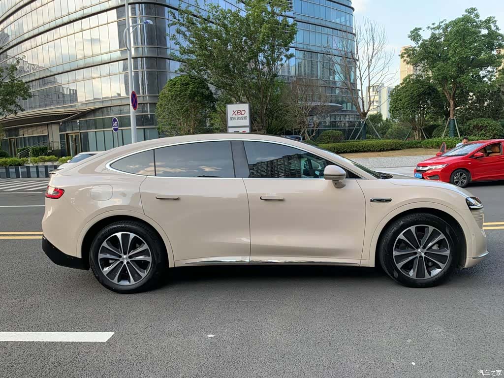 Luxeed R7, 2025 9