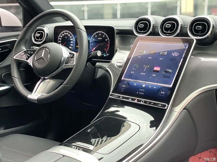 Mercedes-Benz GLC, 2023 4